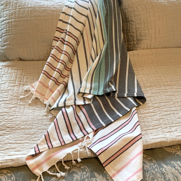 DII Other - Beautiful NEW Beach/bath Towel/Throw/Tablecloth